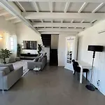 Apartment Luxury Seafront Penthouse *