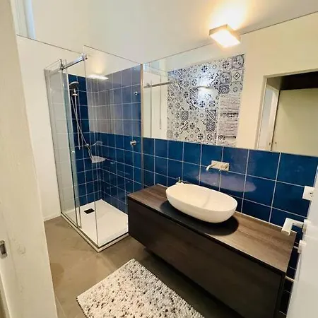 Luxury Seafront Penthouse Apartman Porto Azzurro