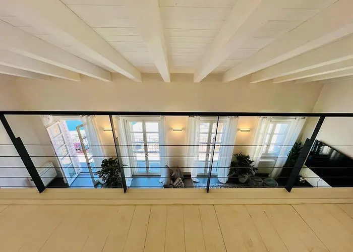 Luxury Seafront Penthouse * Porto Azzurro